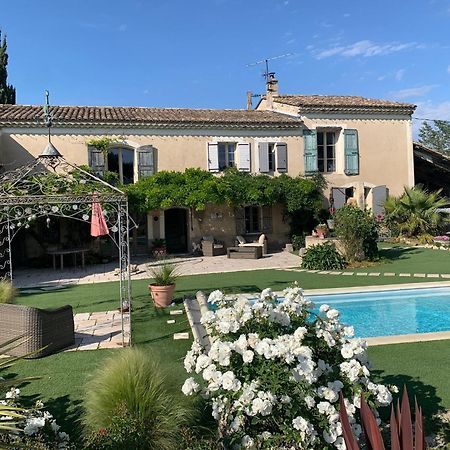 Brossard Bed & Breakfast Cavaillon Exterior photo